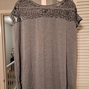 Gray top